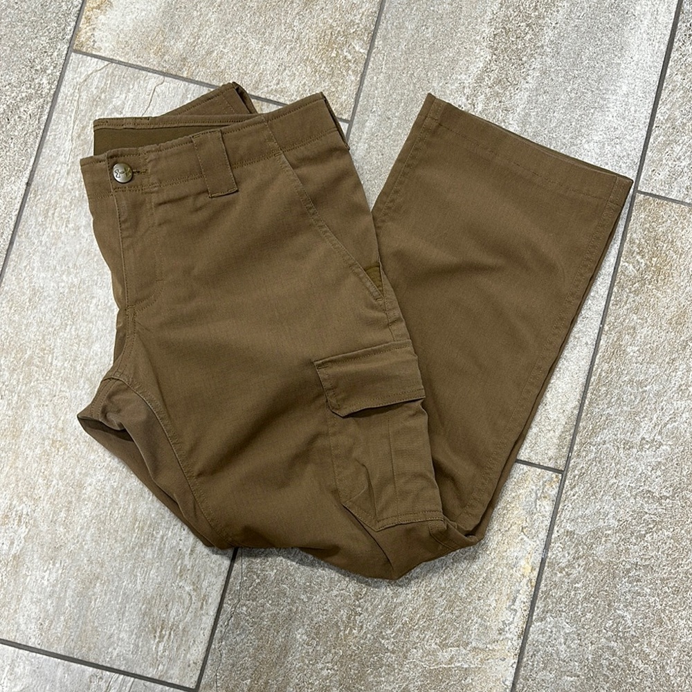 Women’s Under Armour Storm Tac Pant. Coyote Tan. Size 12 Short.